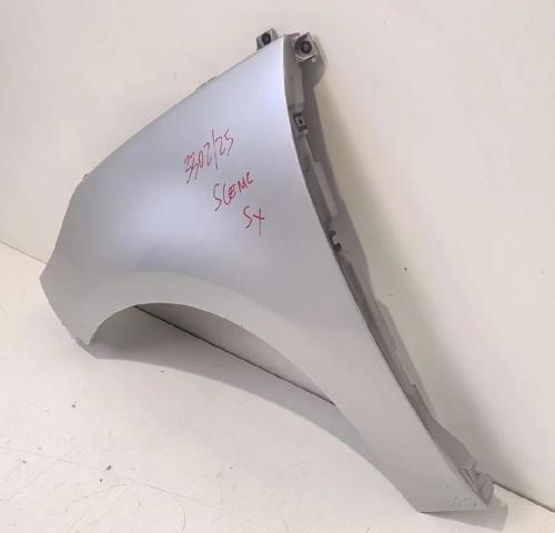 631017581R RENAULT Aleta delantera izquierda  comprar en Jaén