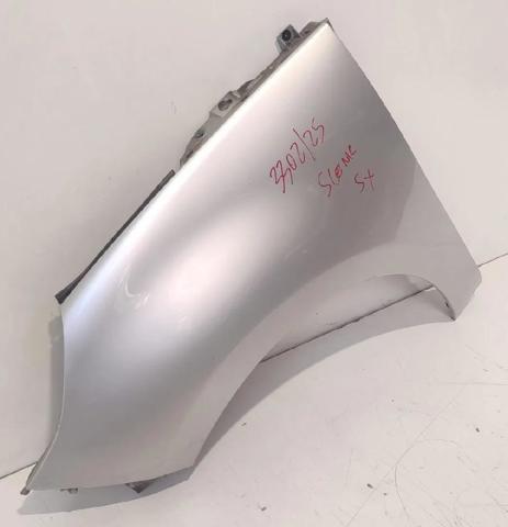 631017581R Aleta delantera izquierda comprar Almería