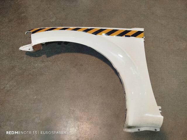 NISSAN 63101EB330 Aleta delantera izquierda comprar Tarragona