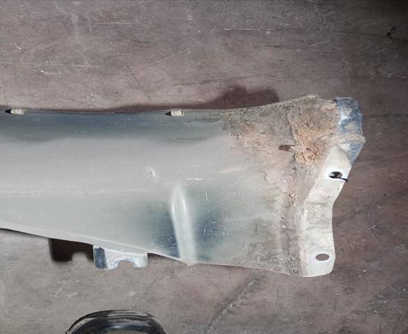 63101EB330 NISSAN Aleta delantera izquierda comprar Bilbao