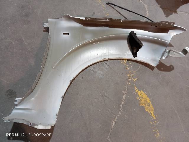 NISSAN 63101EB330 Aleta delantera izquierda  en stock Valencia