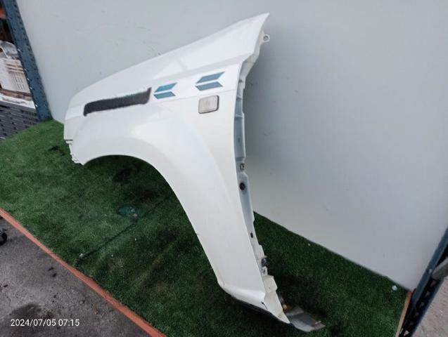 631138H700 NISSAN Aleta delantera izquierda  comprar en Lleida