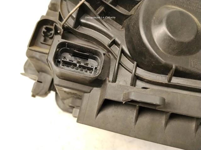 BMW 63117193388 Faro derecho  en stock Valencia