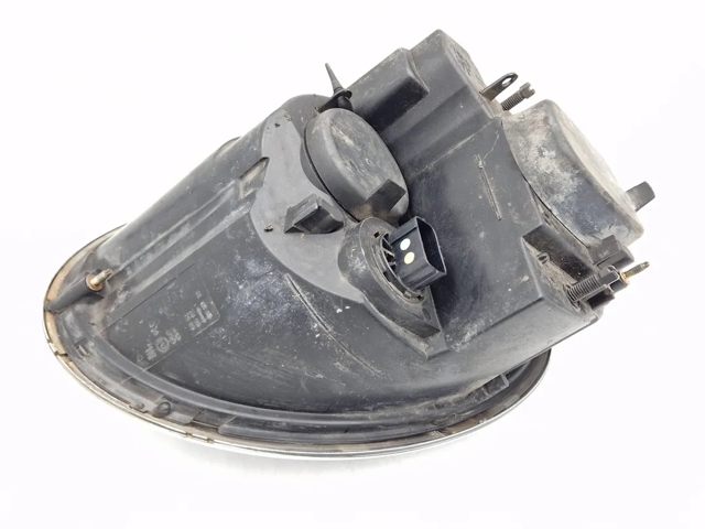BMW 63126911704 Faro derecho  en stock Salamanca