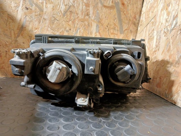 BMW 63127165769 Faro izquierdo comprar Pamplona