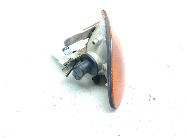 BMW 63136902766 Piloto intermitente derecho  en stock Salamanca