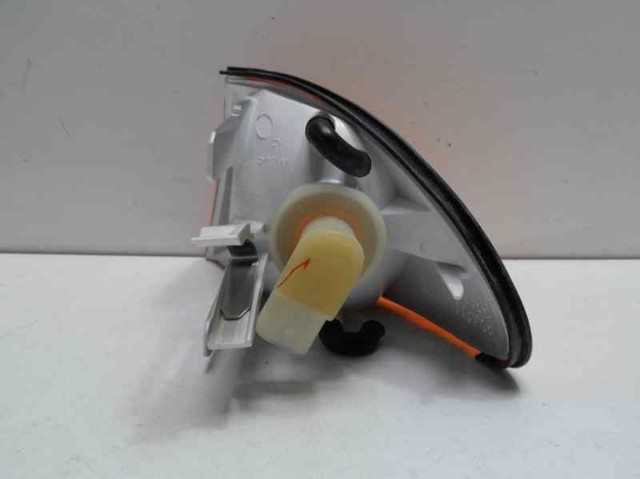 63136902766 Piloto intermitente derecho  en stock Sabadell
