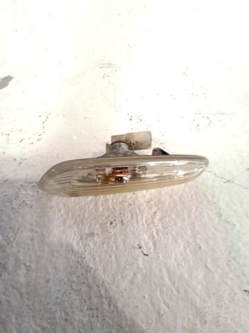 63137253325 Luz intermitente de guardabarros izquierdo  en stock Sabadell