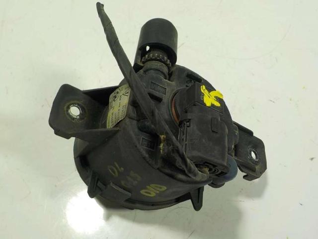 63176924656 Faro antiniebla derecho  disponible Málaga