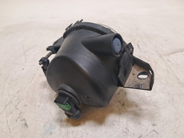 63176948374 Faro antiniebla derecho  comprar en Reus