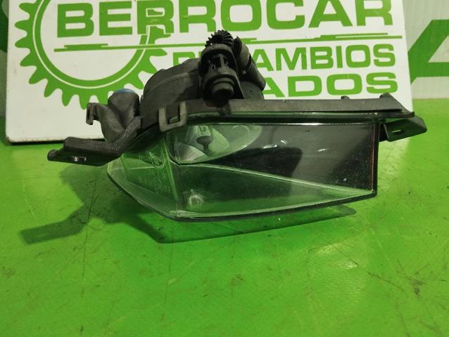 BMW 63177199894 Faro antiniebla derecho  comprar en Ponferrada
