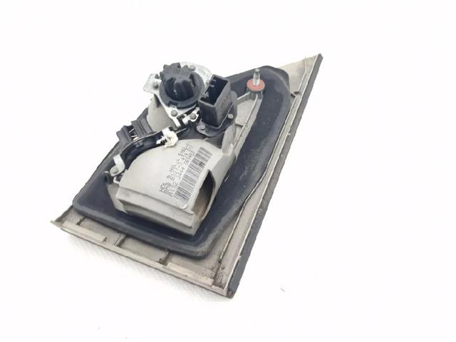BMW 63213420203 Piloto trasero interior izquierdo  disponible Valladolid
