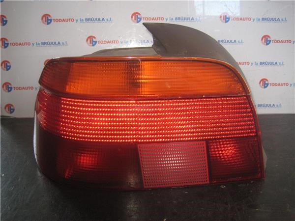 Piloto trasero izquierdo 63216900209 BMW