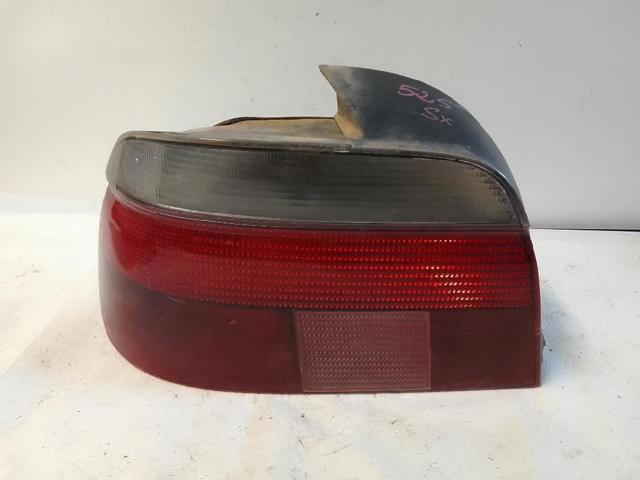 Piloto trasero izquierdo 63216902527 BMW