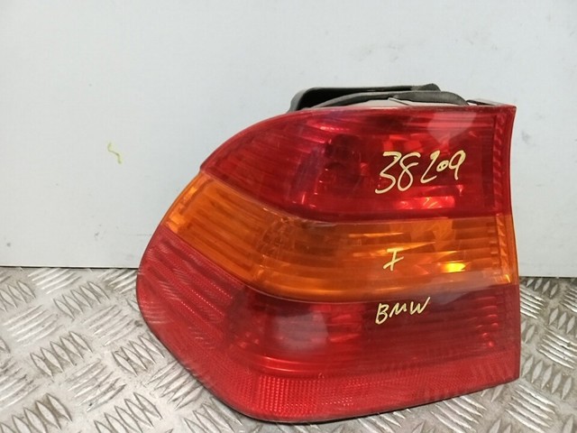 63216946533 Piloto trasero exterior izquierdo  disponible Málaga