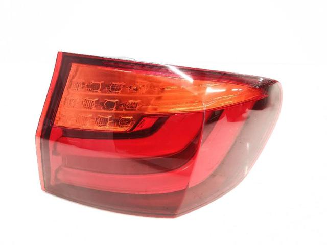Piloto trasero exterior derecho 63217203234 BMW