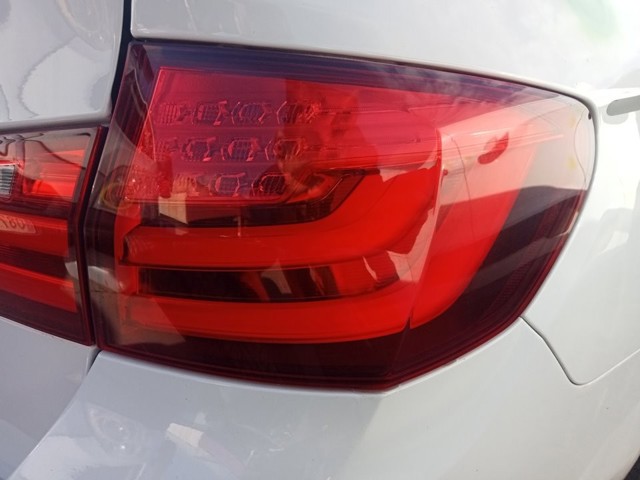 Piloto trasero exterior derecho 63217203234 BMW
