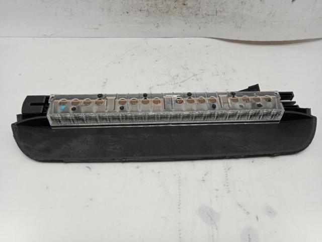 Luz de freno adicional BMW 5  (E60)