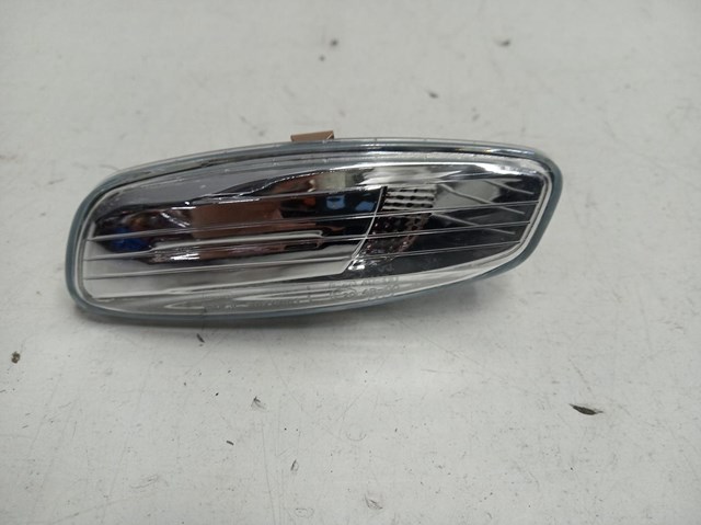 Piloto lateral izquierdo para citroen c4 ii (b7) (2009-2016) 1.2 thp 110 6325G5