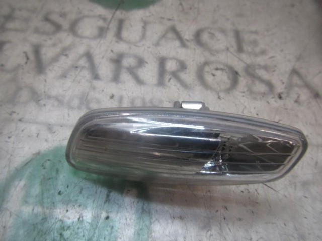 PEUGEOT 6325G5 Luz intermitente de espejo retrovisor izquierdo  en stock Salamanca