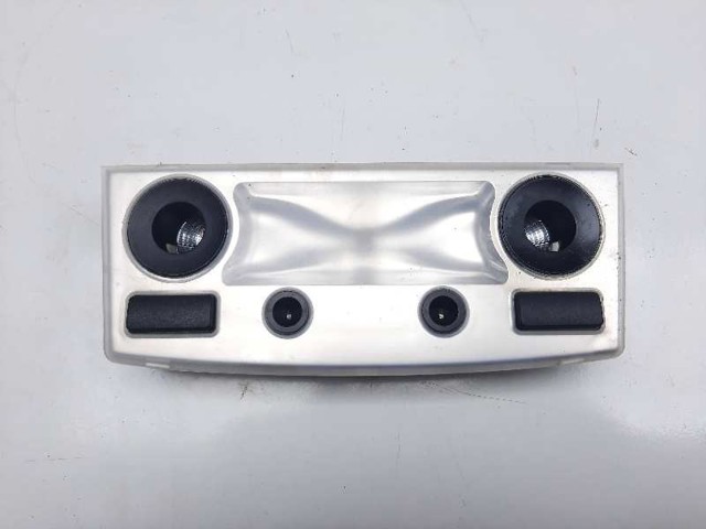 63316910793 Luz interior trasera  en stock Sabadell