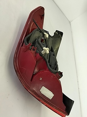 6350CV Piloto trasero izquierdo  comprar en Pontevedra