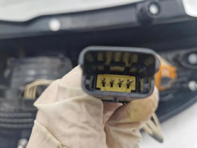6350GL Piloto trasero izquierdo  en stock Castellón