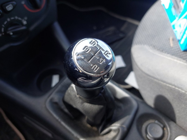 6350GV PEUGEOT Piloto trasero izquierdo comprar Bilbao