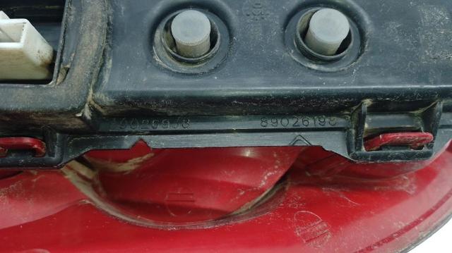6350Q6 PEUGEOT Piloto trasero izquierdo  disponible Ourense