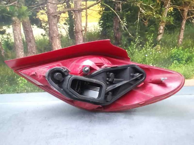 PEUGEOT 6350Y7 Piloto trasero izquierdo  disponible Valladolid