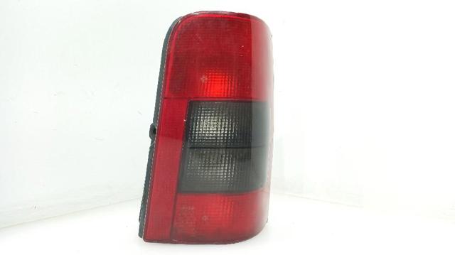 6351EC PEUGEOT Piloto trasero derecho  en stock Huelva