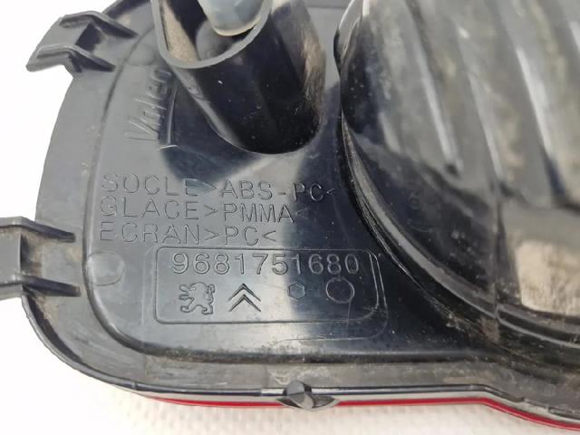 PEUGEOT 6351HK Luz trasera de parachoques derecha  en stock Terrassa