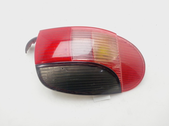  para Peugeot 306  (7E)