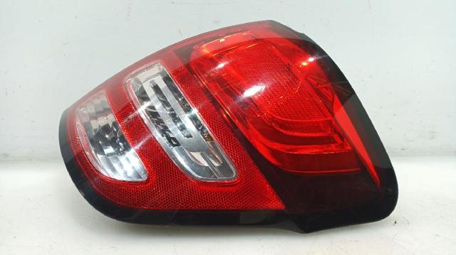 6351KQ PEUGEOT Piloto trasero exterior derecho  disponible Ourense