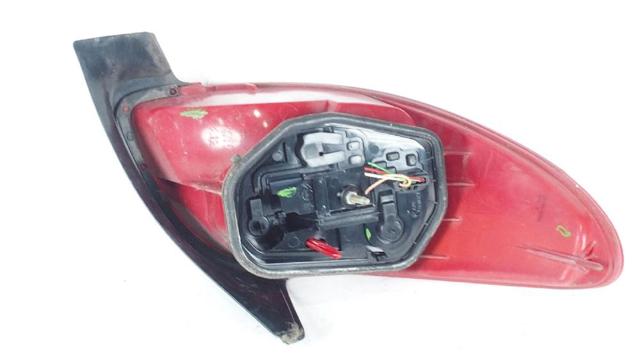 PEUGEOT 6351P1 Piloto trasero derecho  disponible Lugo