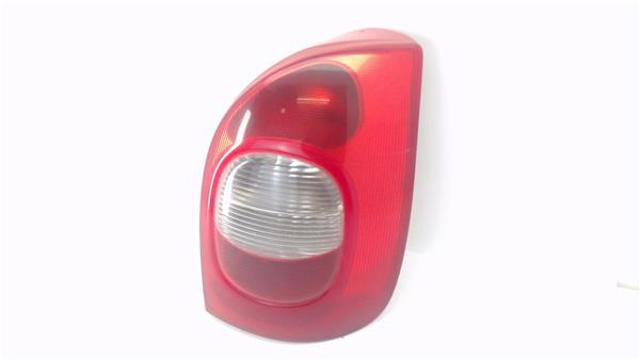 6351T2 Piloto trasero derecho  en stock Sabadell