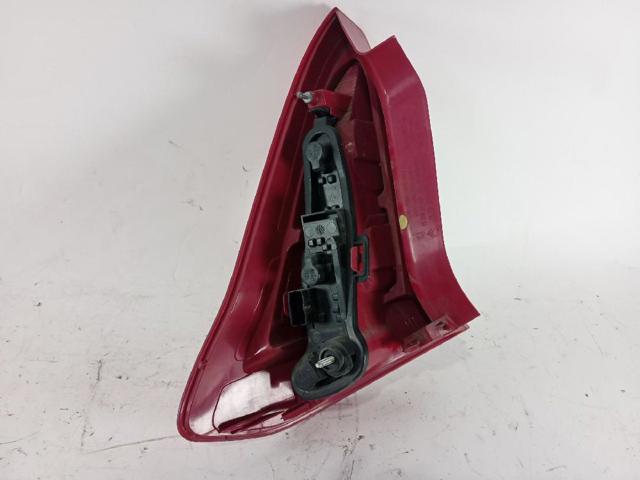 6351T6 PEUGEOT Piloto trasero derecho  disponible Ourense