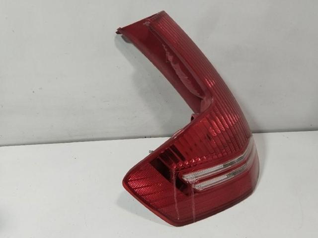 PEUGEOT 6351T8 Piloto trasero derecho  disponible Lugo