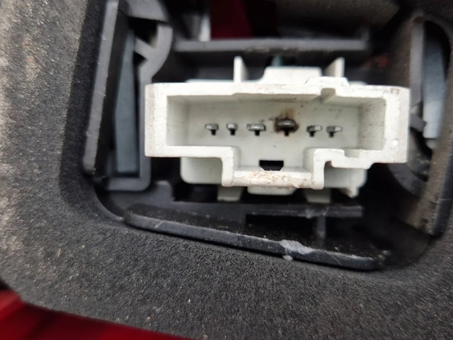 6351X2 Piloto trasero derecho  comprar en Pontevedra