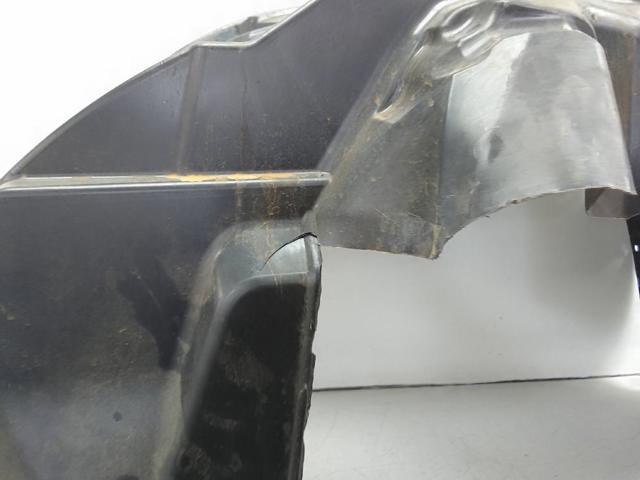 Guardabarros interior derecho, aleta delantera Nissan Navara D40