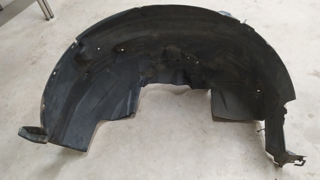 Guardabarros interior derecho, aleta delantera Nissan Navara D40