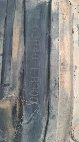 Guardabarros interior derecho, aleta delantera Nissan Navara D40