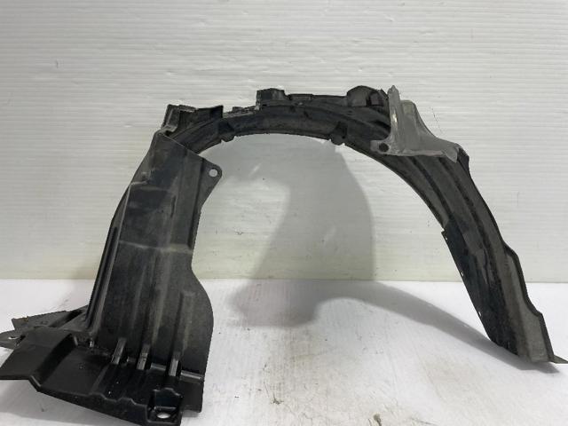 Guardabarros interior derecho, aleta delantera 63842AX600 NISSAN