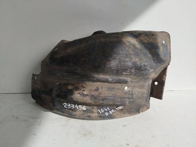 Paso de rueda delantero izquierdo trasero 638437329R RENAULT