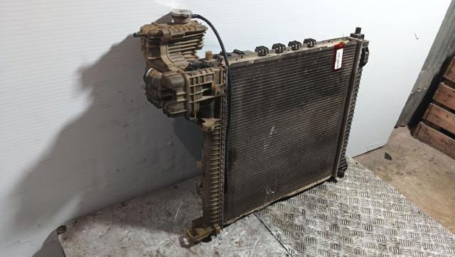 6385012701 MERCEDES Radiador  en stock Huelva