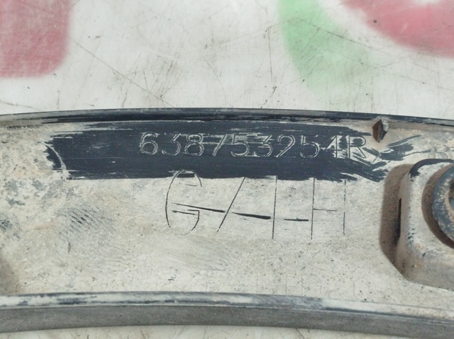 638753254R Extensión de aleta delantera izquierda  en stock Castellón