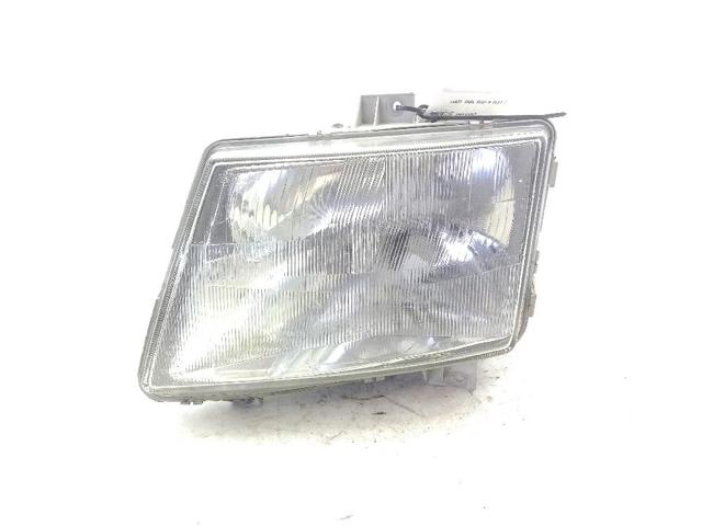 MERCEDES 6388200061 Faro izquierdo  en stock Terrassa