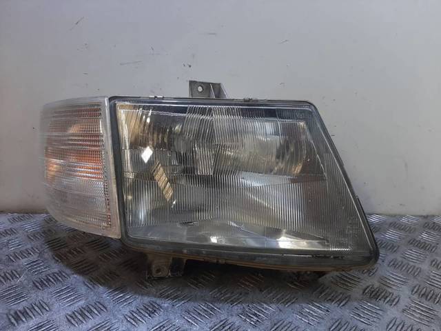 MERCEDES 6388200161 Faro derecho  disponible España
