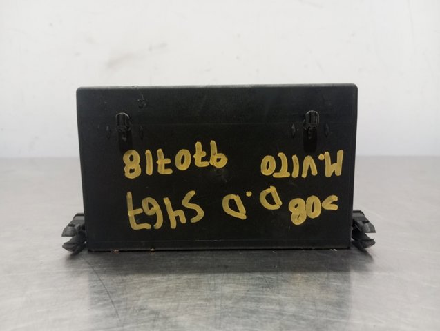 6398200326 MERCEDES Unidad de confort de la puerta delantera  comprar en Oviedo