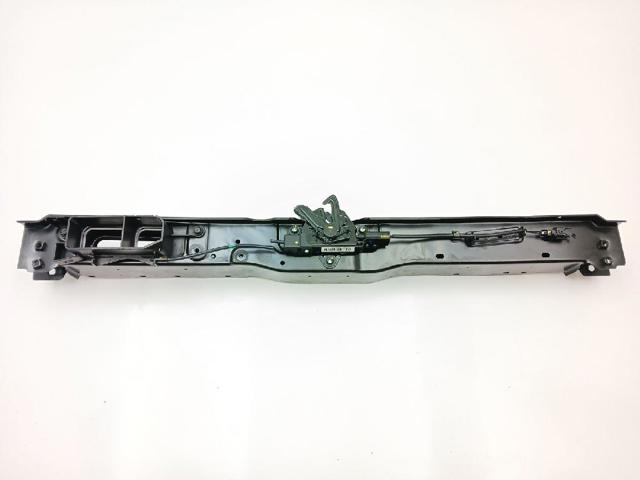 Soporte de radiador completo (panel de montaje para foco) Hyundai I20  (2014-2021)